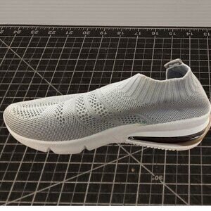 Slip-On Walking Shoe, Size 6 Gray Breathable Mesh, Air Cushion Heel, Lightweight